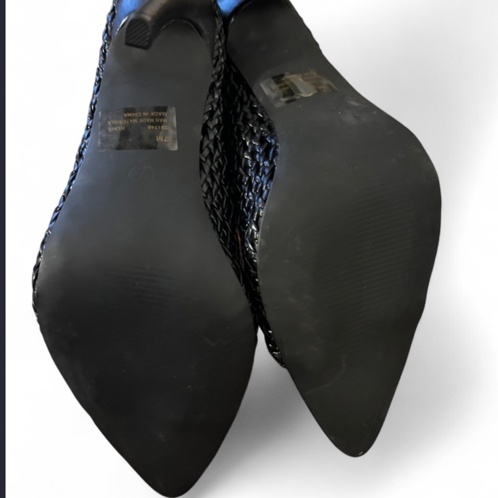 Fashion Nova Black Peep-Toe Heels with a Zipper Heel Size 7 5” Heels - Picture 3 of 3